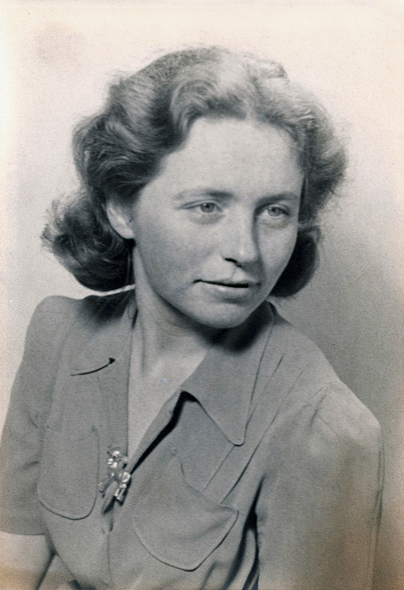 Grace McKinley 1943