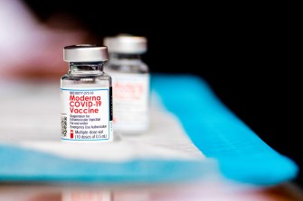 multiple dose vial of moderna vaccine