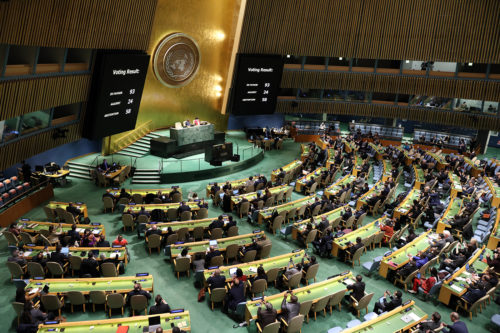 Photo taken on April 7, 2022 shows the voting result of the draft resolution, 