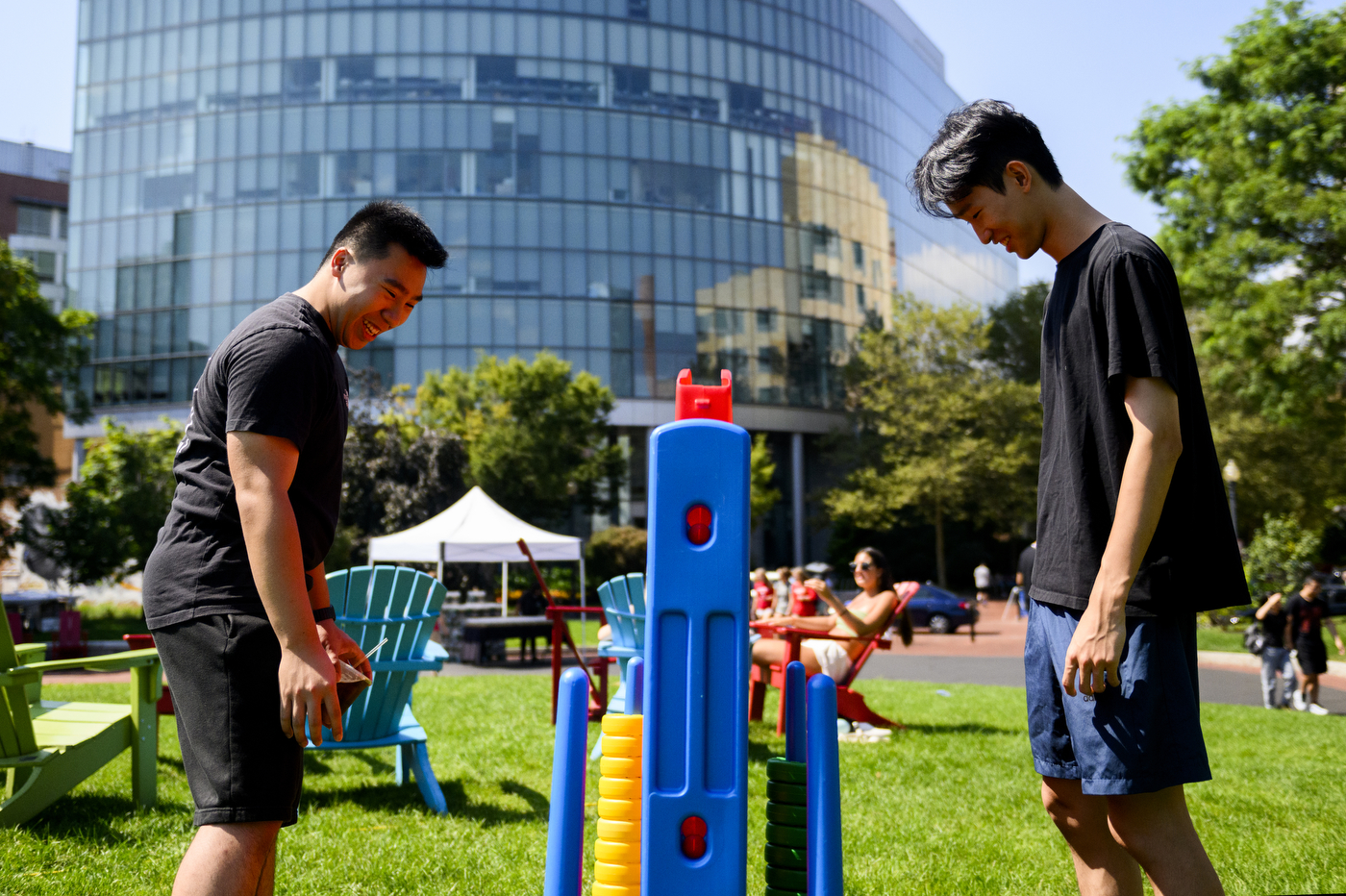 Two people play a game at Northeastern’s Welcome Week.