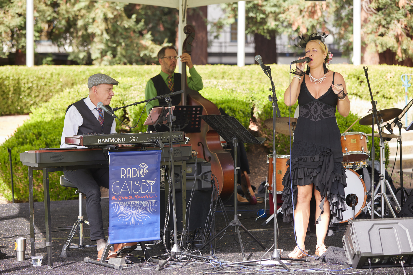Radio Gatsby group performing on stage at Oakland campus.