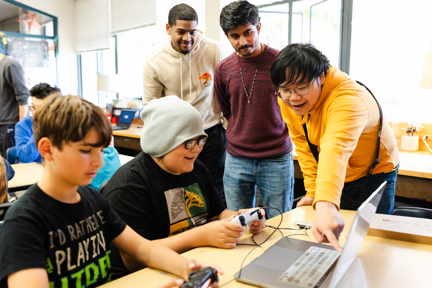 NYFA Game Design Students Play-Test Warhammer 40K at Games Workshop - NYFA