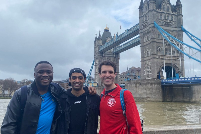 Students in the International Relations Council posing in front of the Tower Bridge.