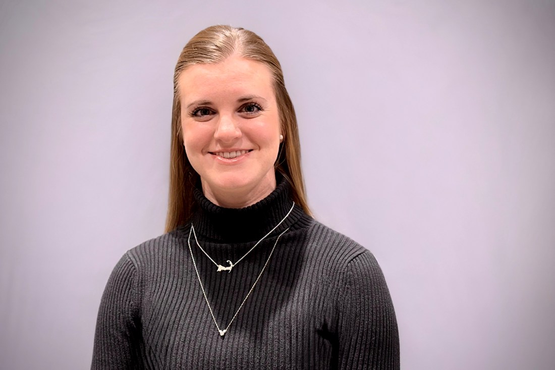 Headshot of Lindsay Lawrence