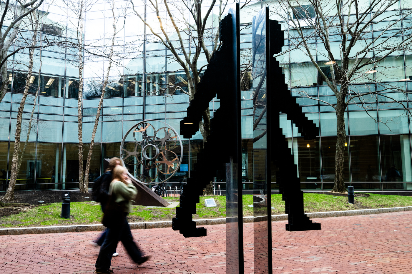 040425_AS_campus_art_008.jpg?w