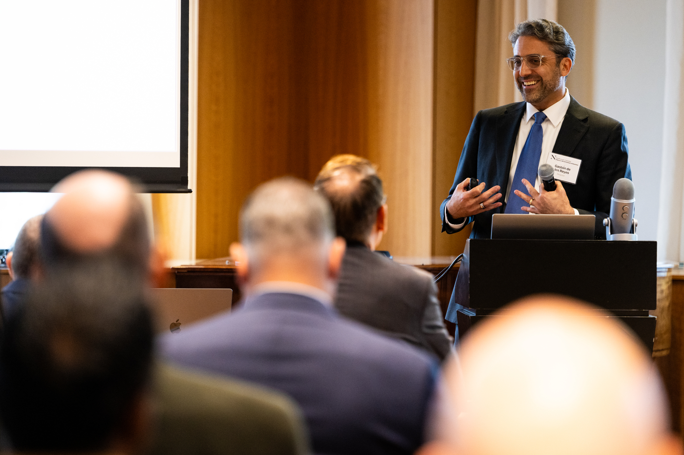 Gaston de los Reyes, an associate teaching professor, presents to judges and audience members.