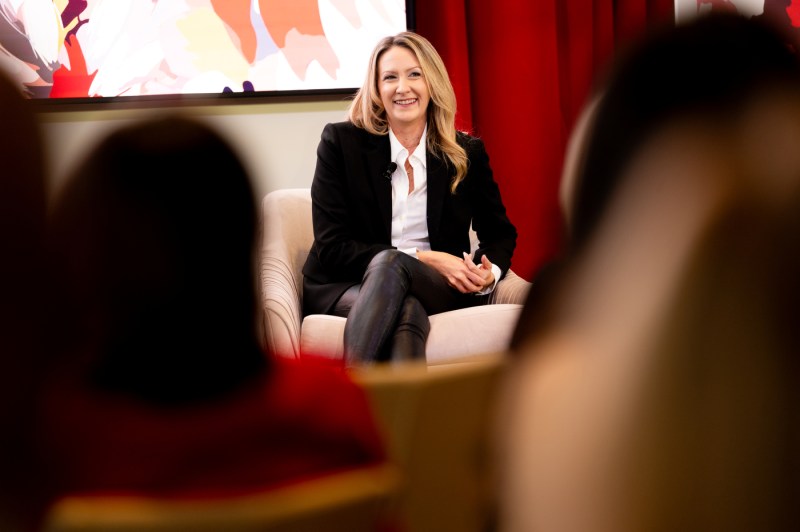 Anna Palmer speaks at the Women Who Empower summit.