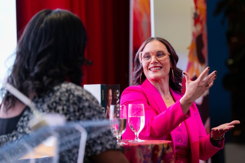 Karen Akunowicz speaks at the Women Who Empower summit.