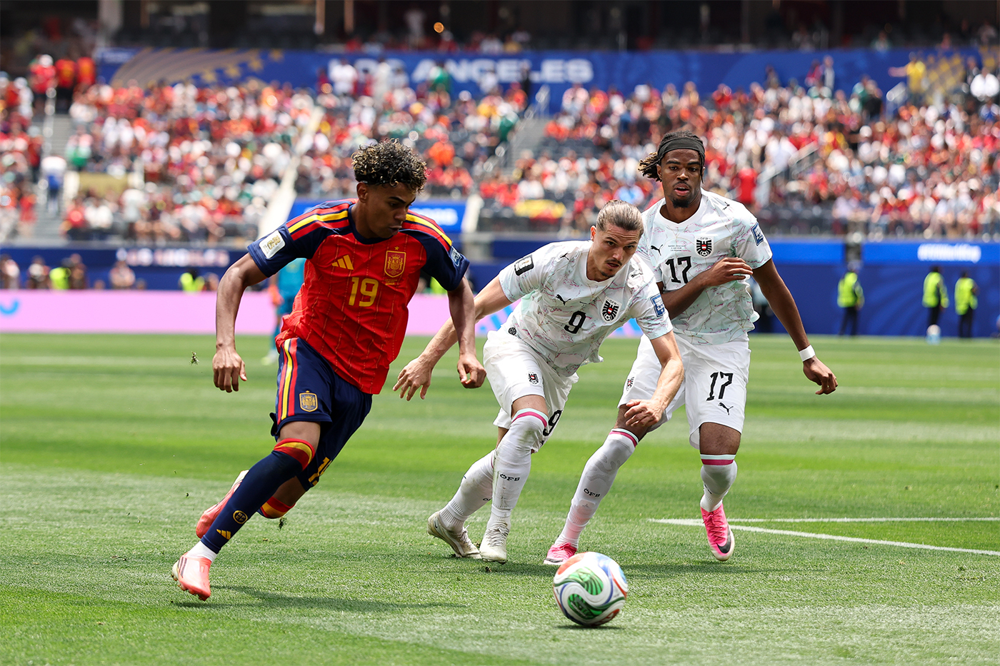 Mexico faces England in a top data-driven Round of 16 matchup