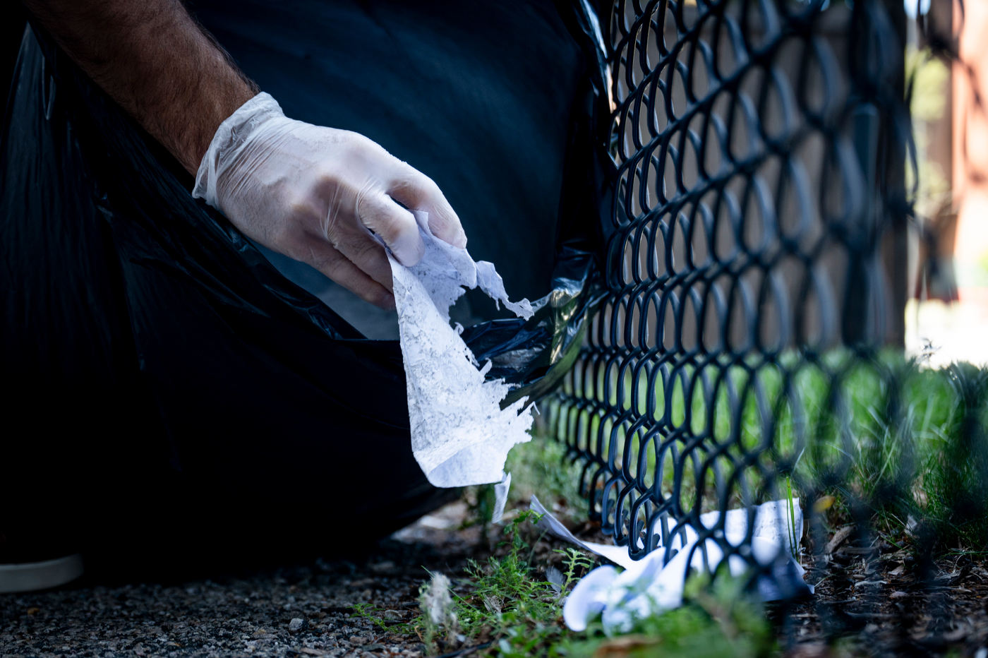 Weekly Cleanup Connects Students to Local Neighborhoods